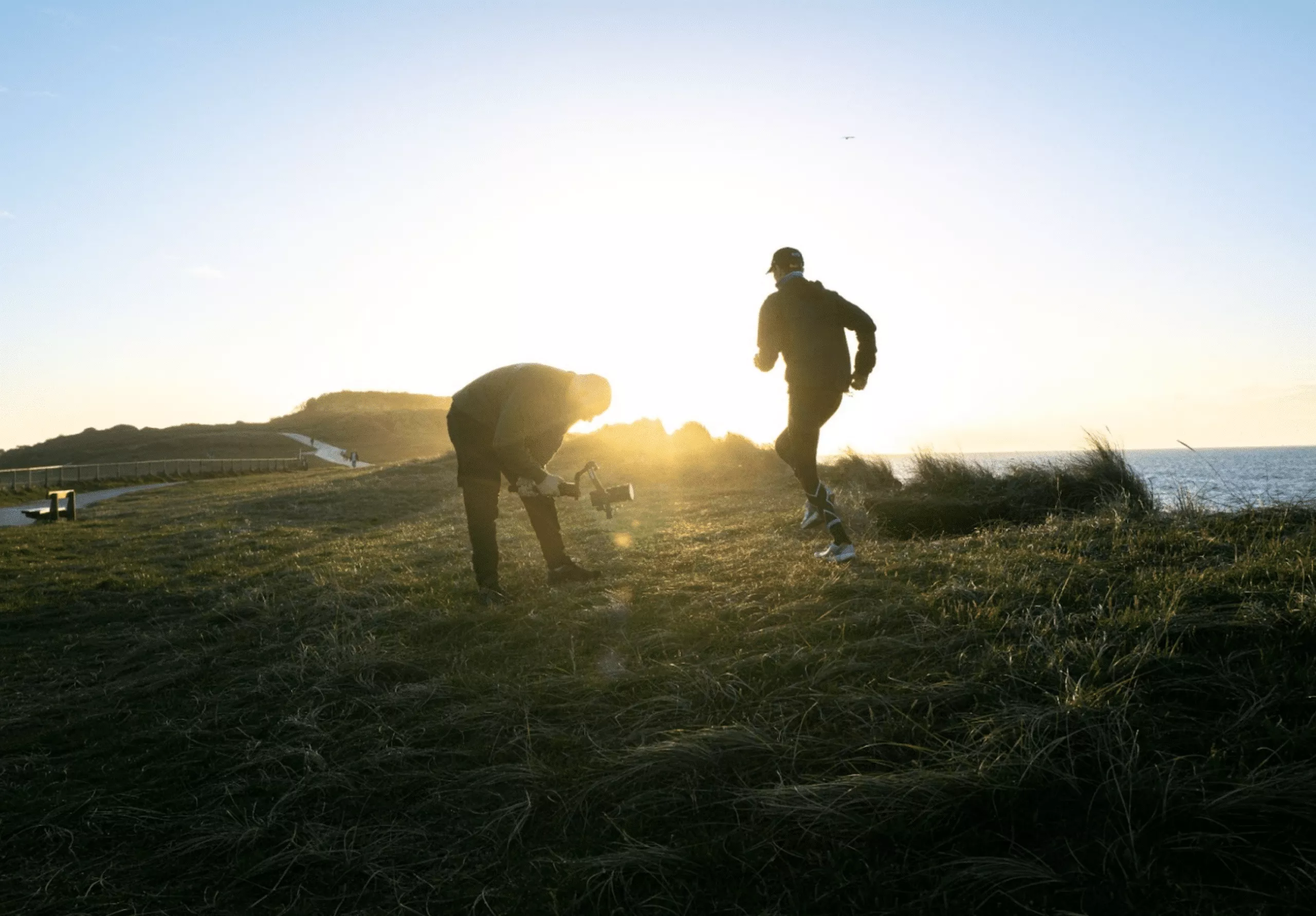 running on cliff while being filmed